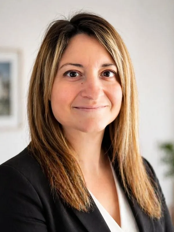 Élodie Cimiotta, assessora i mànager iad